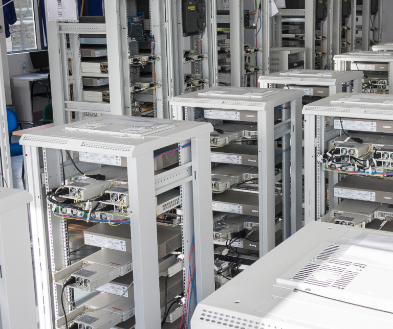 Growth Unveiled: The Difference Between Hosting Provider and Hosting Partner